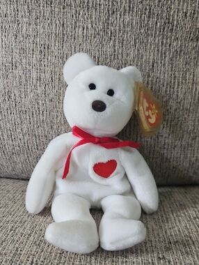 Very Rare Ty Beanie Baby- Valentino with Multiple Tag Errors